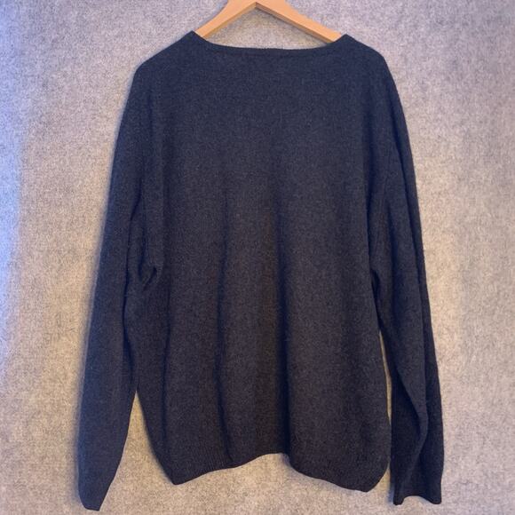 Field Gear Cashmere Sweater Mens, Dark Gray Size L, V Neck Pullover Quiet Luxury - Picture 4 of 9